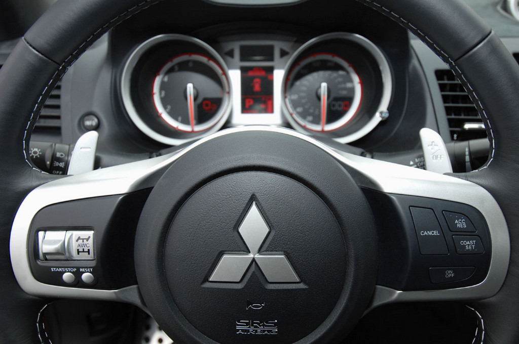 34-prototype-x-steering-whe.jpg